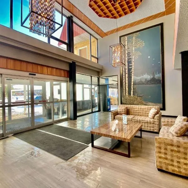 Ramada by Wyndham Whitecourt, khách sạn ở Whitecourt