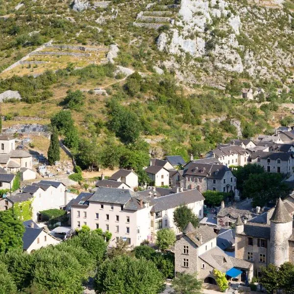 Hôtel des Bateliers, hotel di La Malène