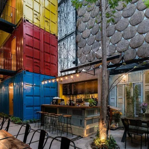 Ccasa Hostel, hotel in Nha Trang