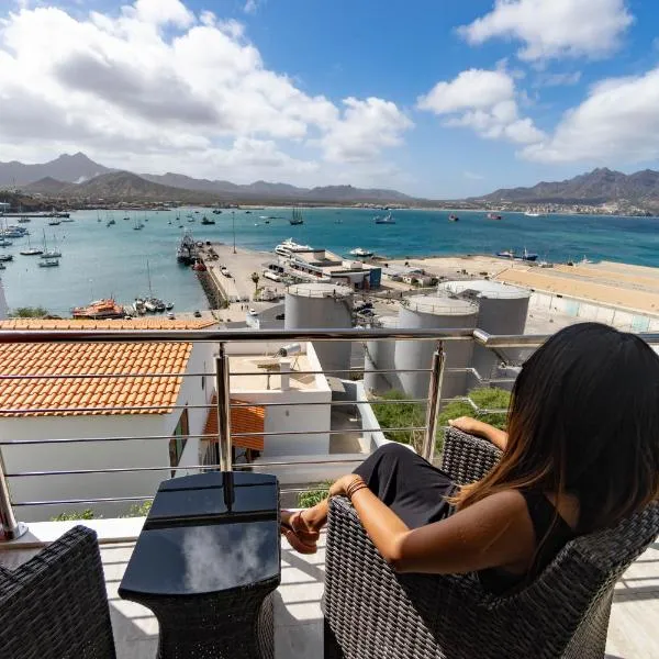 Blue Marlin Hotel, hotel in Mindelo