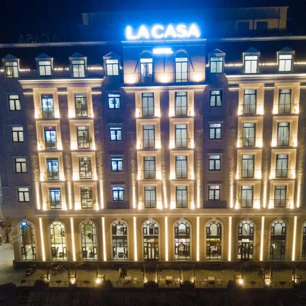 La Casa Tuy Hòa, hotel in Tuy Hoa