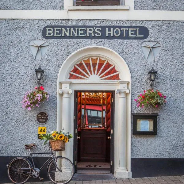 Dingle Benners Hotel, hotel a Dingle