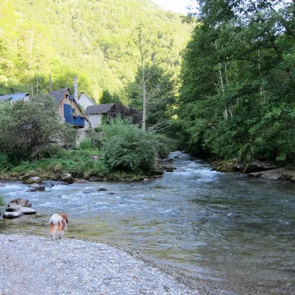세익스에 위치한 호텔 Auberge des Deux Rivières