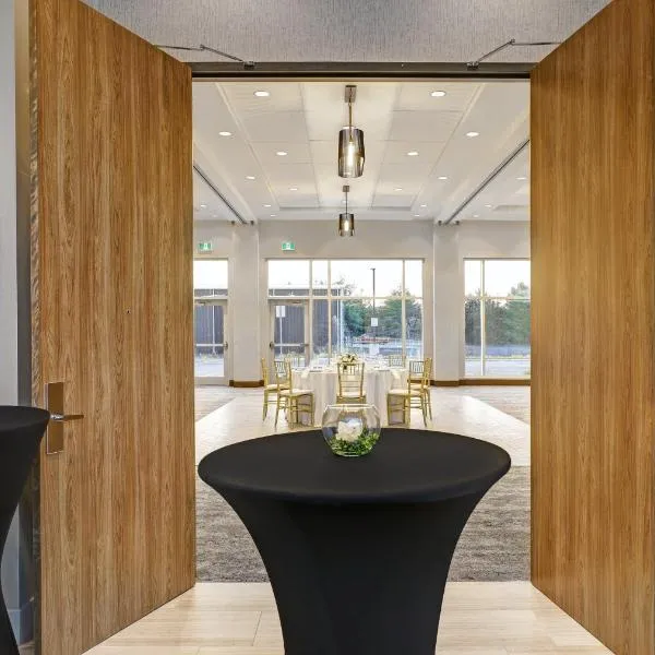 Holiday Inn Express - Kingston West by IHG, hotel v mestu Kingston
