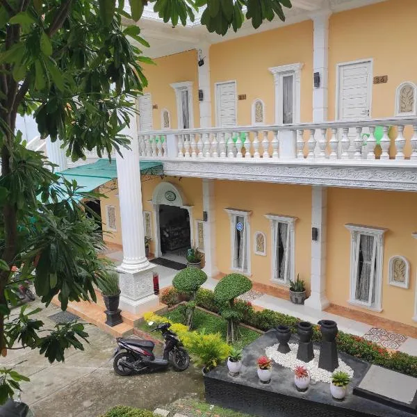 HOTEL NAYORA PRABUMULIH, hotel in Prabumulih