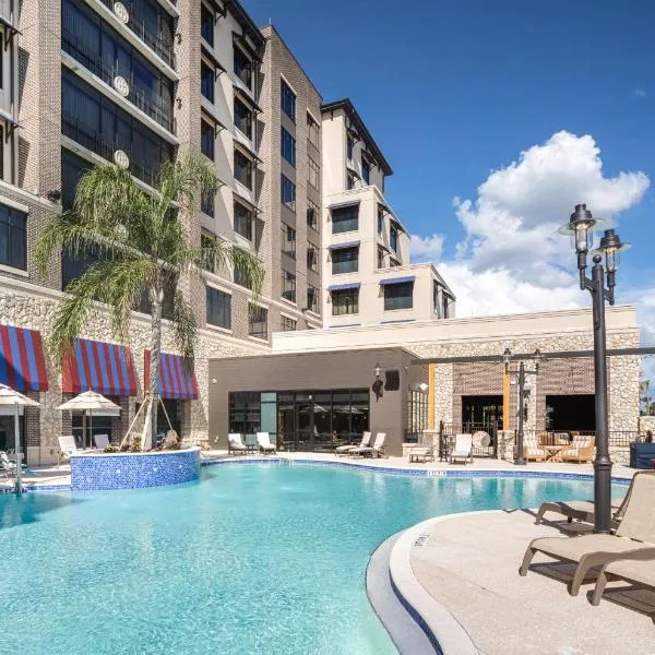 The Brownwood Hotel & Spa、ザ・ヴィレッジズのホテル