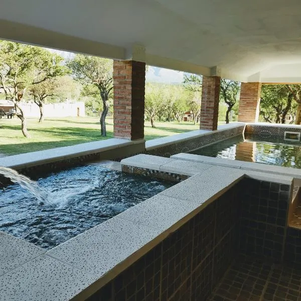 Apart & Cabañas "Cañada del Sauce", ξενοδοχείο σε Nono