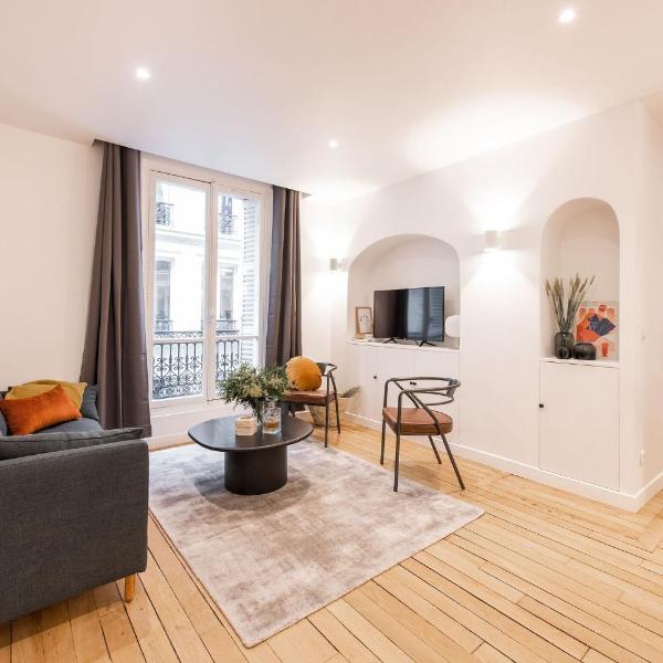 Central and renovated Parisian apartment, 6-7 guests