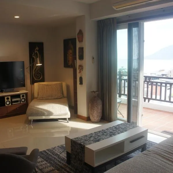 Khanom Beach Residence Sea & Mountain View Rental - 2 Bedrooms, hotel in Khanom