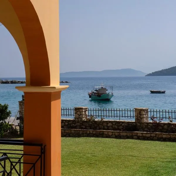 Captain Nick Aparthotel、ミクロス・ギアロスのホテル