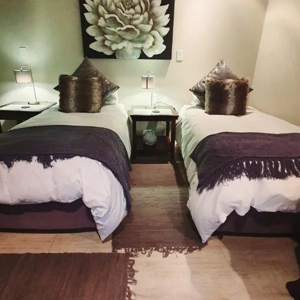 THE SPARE BEDROOM Unit 1, hotel v destinaci Harrismith