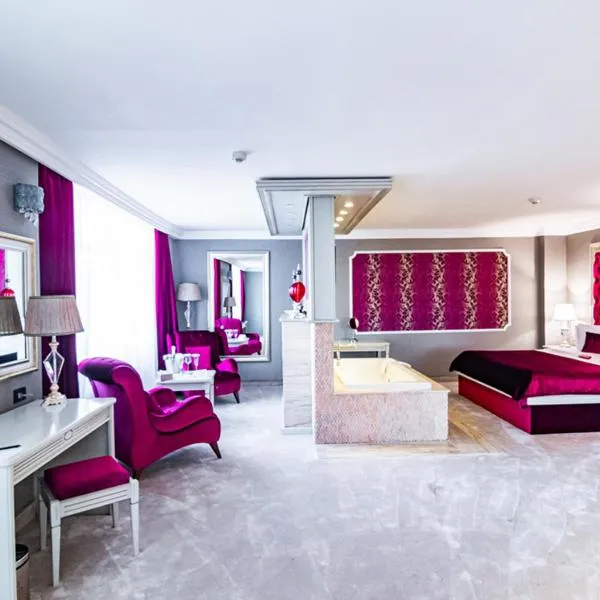 Phoenicia Grand Hotel, hotel din București