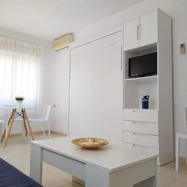 Apartamentos Pagán, hotel i Santiago de la Ribera