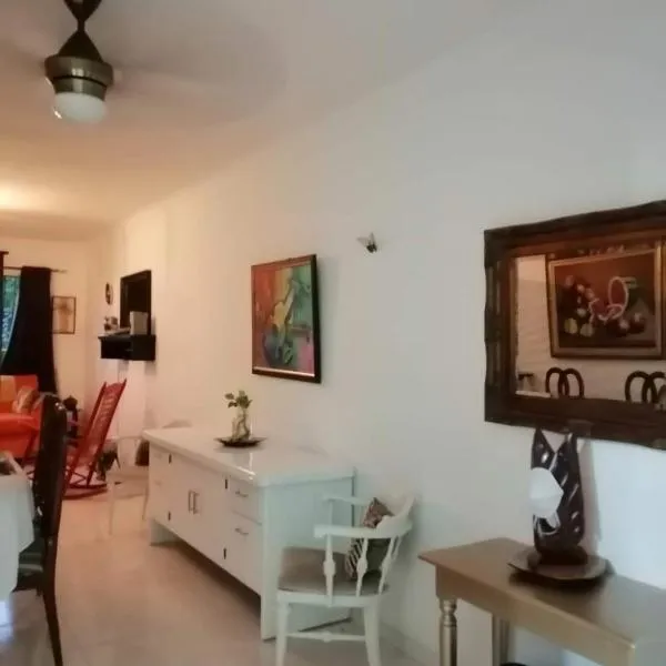 Posada Dilia del Alba, khách sạn ở Santo Domingo