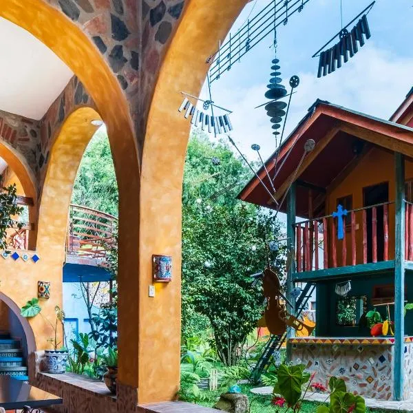 Casa Miguel Arcangel, ξενοδοχείο σε Coatepec