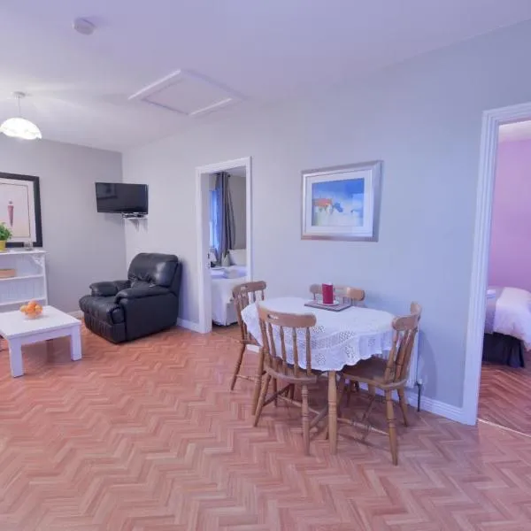10minDriveCliffsOfMoher-Cozy2Br-Parking-WiFi, ξενοδοχείο σε Lahinch