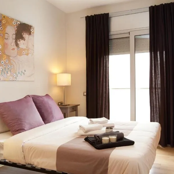 Mar Bella Beach Apartments, hotel en Barcelona