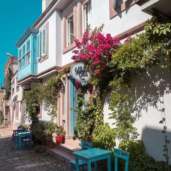 Gule Cunda, ξενοδοχείο στο Αϊβαλί