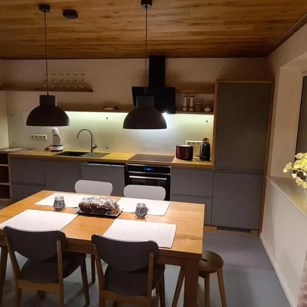 Järvevaatega majutuskoht, hotell Otepääl