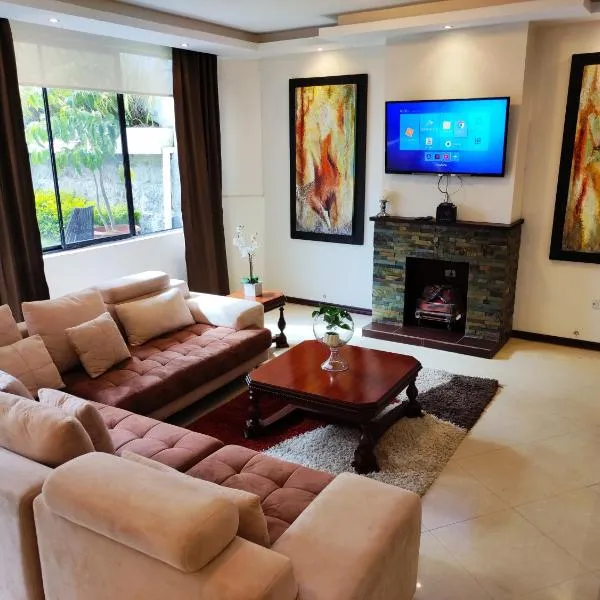 Hospedaje en Quito Norte, Apartamento & Suite independientes, hotel v destinaci Quito