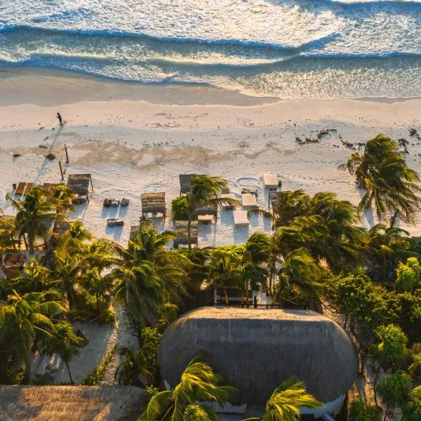NEST Tulum, hotel in Tulum