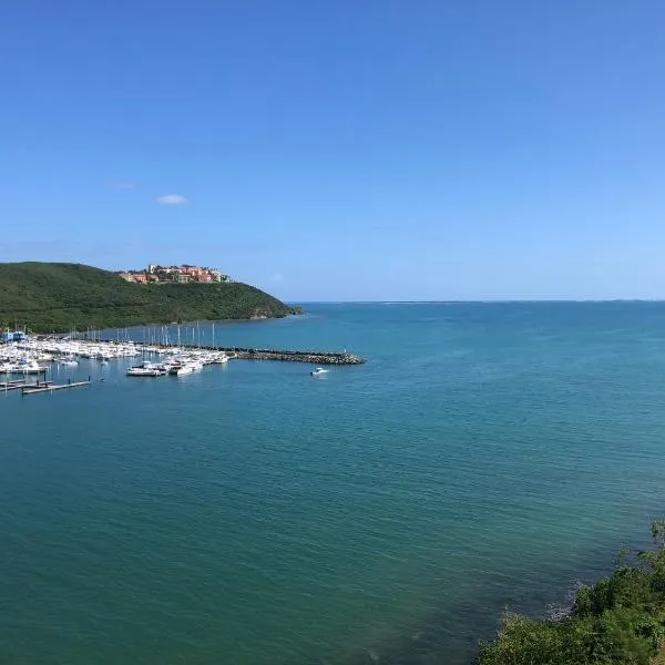 Waterfront studio at Fajardo, Puerto Rico, hotel a Fajardo