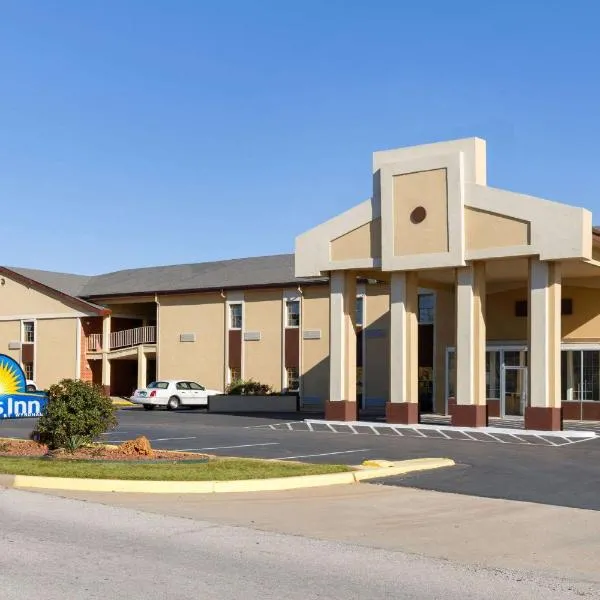 Days Inn by Wyndham Lawton, hotel u gradu 'Lawton'
