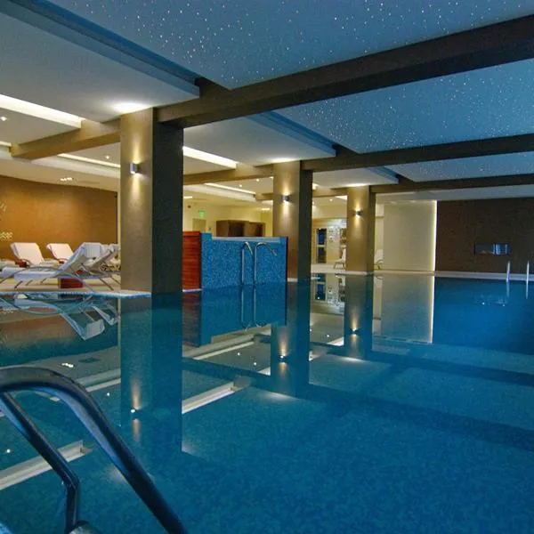 AQUARIUS BOUTIQUE HOTEL, hotel v destinaci Câmpulung Moldovenesc