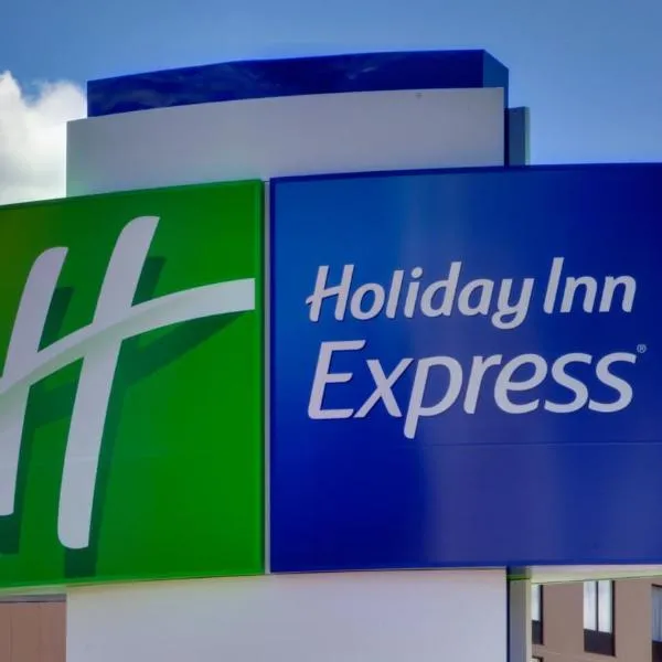 Holiday Inn Express & Suites Monterrey Valle by IHG, hotel v destinaci Monterrey