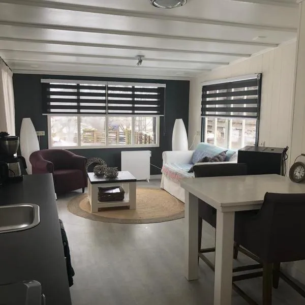 Chalet Het Wollinghuisje, ξενοδοχείο σε Vlagtwedde