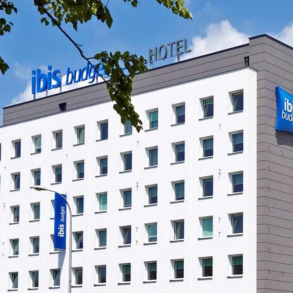 ibis budget Warszawa West Station，位于华沙的酒店