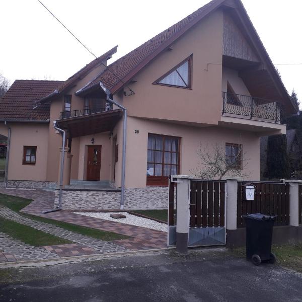 Marika Apartmanház