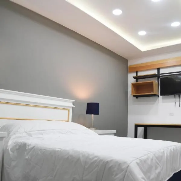 Casa moderna equipada como hotel Habitación 2 F, hotel in Monterrey