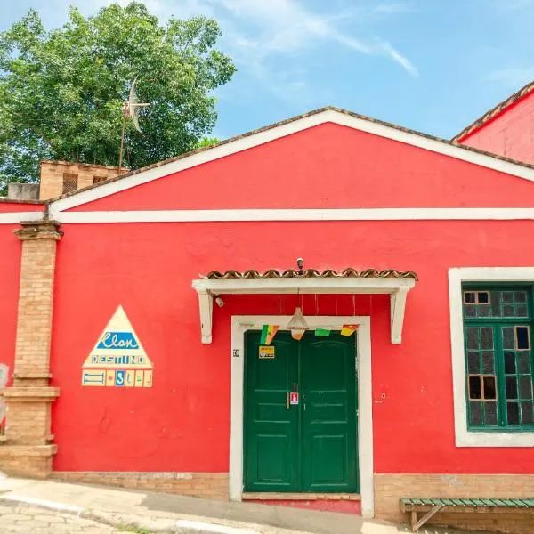 Clan.Destino Hostel, hotel in Ilhabela