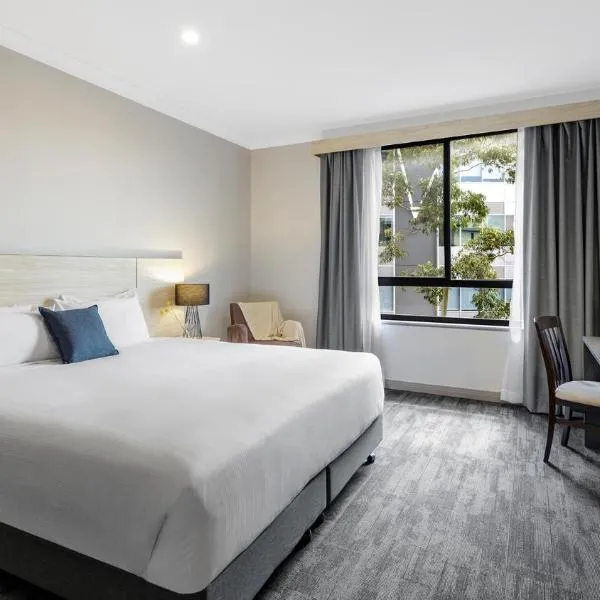 Oaks Sydney North Ryde Suites, hotel in Sydney