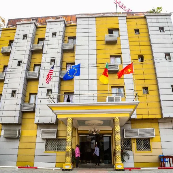 Hôtel Libertis, khách sạn ở Douala