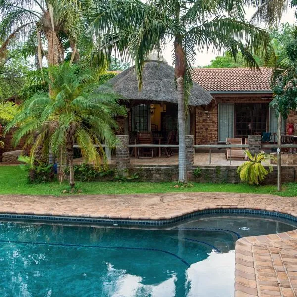 Tamboti House, hotel in Malelane