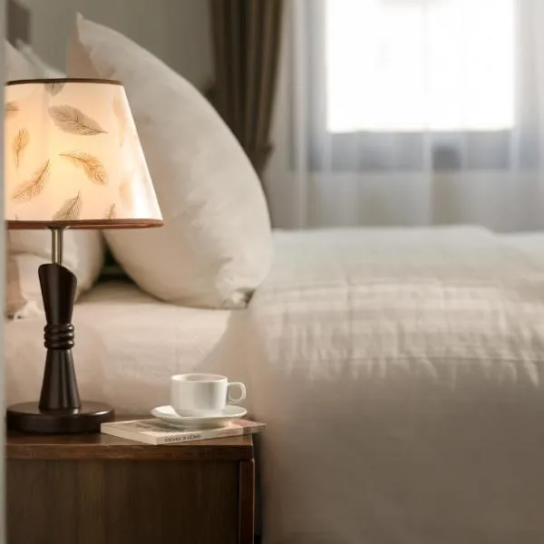 Poonsa Hanoi - The Ordinary Living, hotel a Hanoi