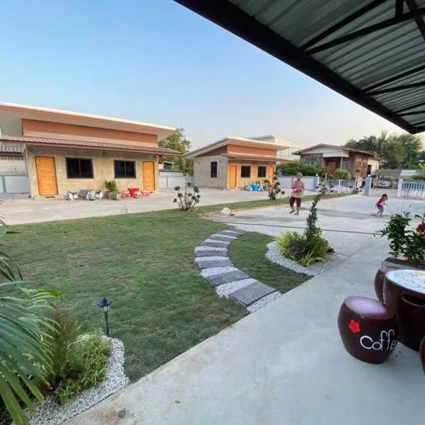 Ban Kao Jao Homestay, hotel in Phayao