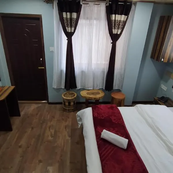 SVR INN, hotel in Darjeeling