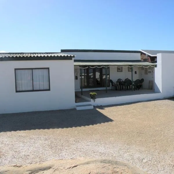 Honne-Hemel Oubaas, hotel in Hondeklipbaai