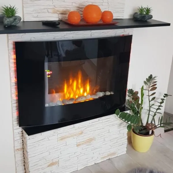 Rózsa Apartmanház, hotel in Szeged