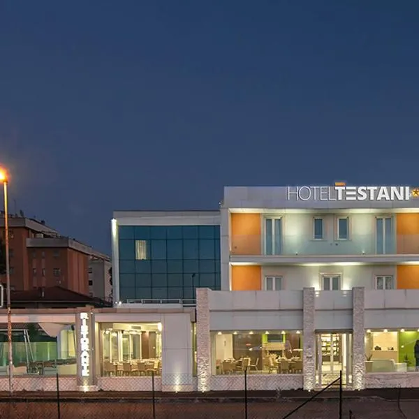 Hotel Testani Frosinone, готель у місті Фрозіноне