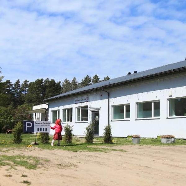 Kihnu Sadama Öömaja Guesthouse