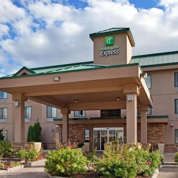 Holiday Inn Express Hotel & Suites Vernon by IHG, hotel a Vernon