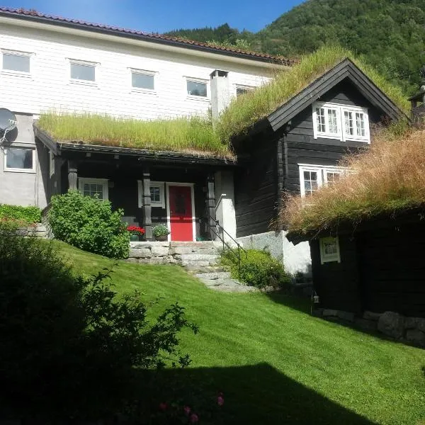 Flotunet - Anestova, Hotel in Stryn