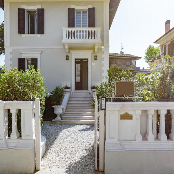 VILLA CORONA 8, Emma Villas
