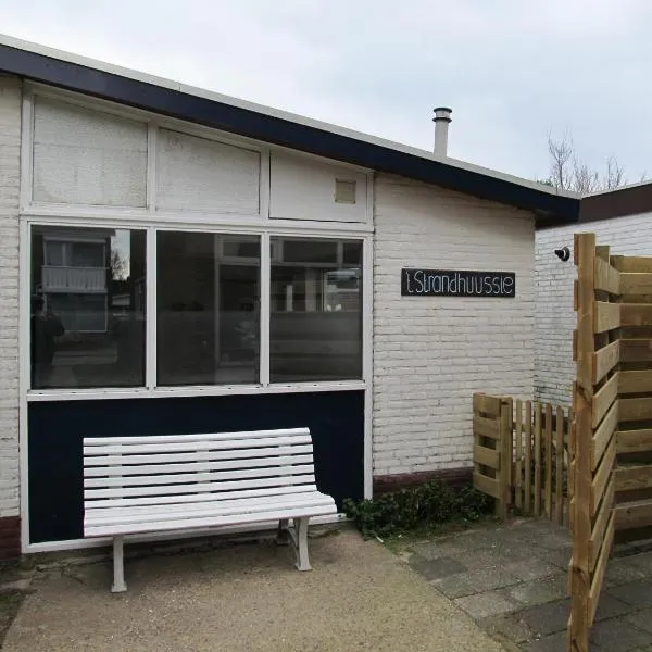 Strandhuussie Texel, hotel v destinaci De Koog