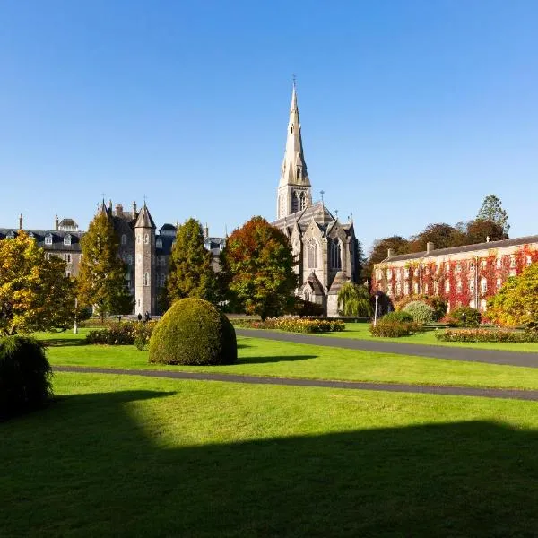 Maynooth College Hospitality，位于梅努斯的酒店