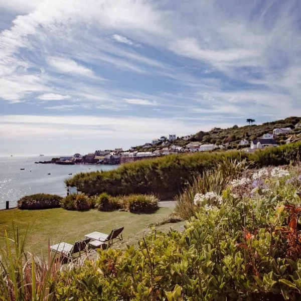 The Bay Hotel, Hotel in Coverack